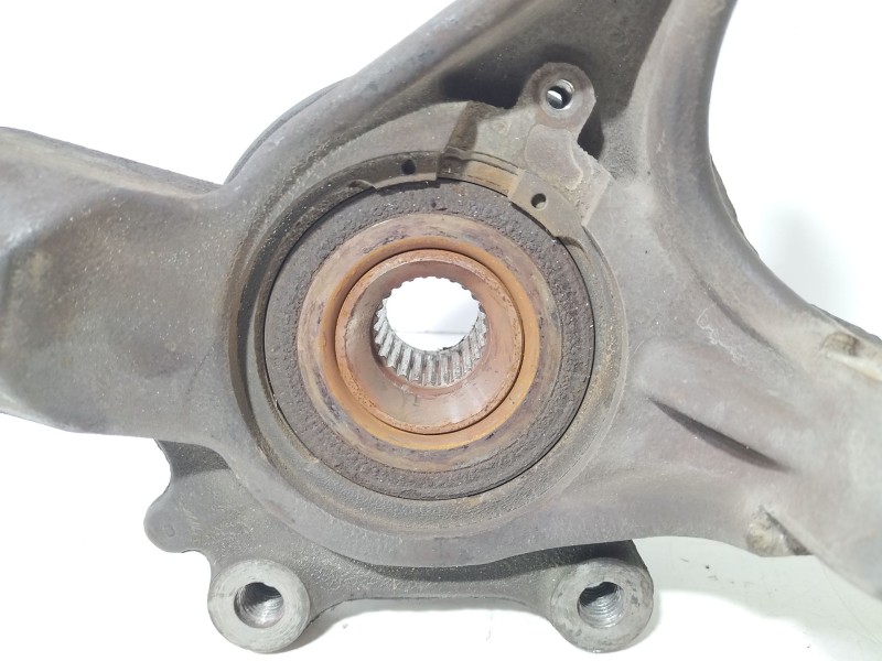 Recambio de mangueta delantera izquierda para peugeot 308 i (4a_, 4c_) 1.6 hdi referencia OEM IAM 364696  