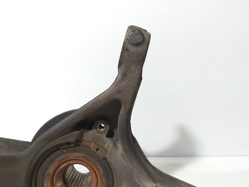 Recambio de mangueta delantera izquierda para peugeot 308 i (4a_, 4c_) 1.6 hdi referencia OEM IAM 364696  