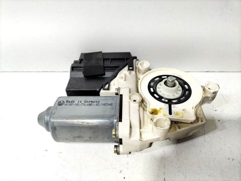 Recambio de motor elevalunas delantero izquierdo para seat cordoba (6l2) 1.9 sdi referencia OEM IAM 6Q2959802A  