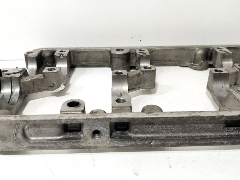 Recambio de culatin para audi a3 sportback (8pa) 2.0 tdi 16v referencia OEM IAM 03L103286  