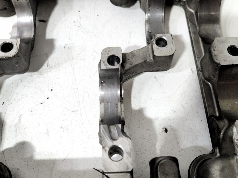 Recambio de culatin para audi a3 sportback (8pa) 2.0 tdi 16v referencia OEM IAM 03L103286  
