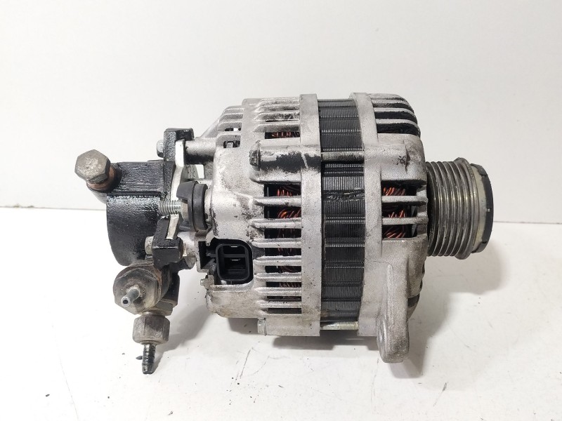 Recambio de alternador para opel astra h (a04) 1.7 cdti (l48) referencia OEM IAM 98056439  