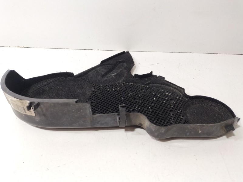 Recambio de tapa distribucion para audi a3 sportback (8pa) 2.0 tdi 16v referencia OEM IAM 03L109107C  