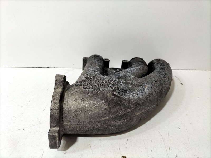 Recambio de colector admision para seat ibiza iii (6l1) 1.4 tdi referencia OEM IAM 046129713Q  