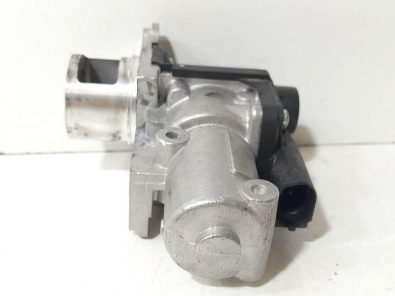 Recambio de valvula egr para seat ibiza iii (6l1) 1.4 tdi referencia OEM IAM 49484  