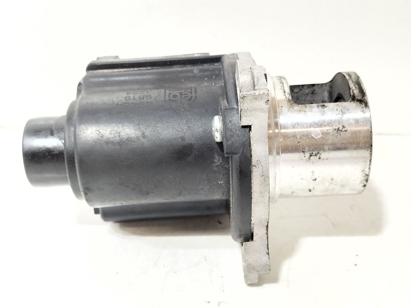 Recambio de valvula egr para seat ibiza iii (6l1) 1.4 tdi referencia OEM IAM 49484  