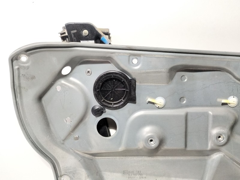 Recambio de elevalunas delantero izquierdo para seat cordoba (6l2) 1.9 sdi referencia OEM IAM 6L4837751CM  