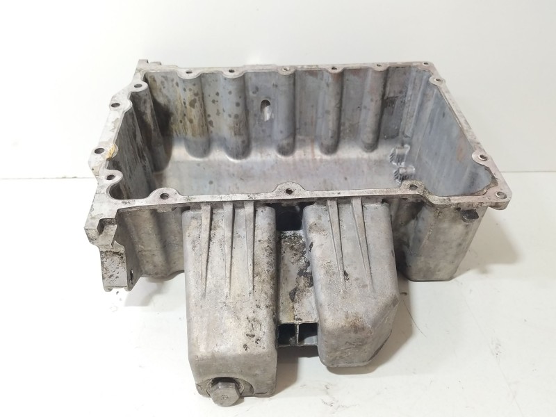 Recambio de carter para seat ibiza iii (6l1) 1.4 tdi referencia OEM IAM 045103603D  