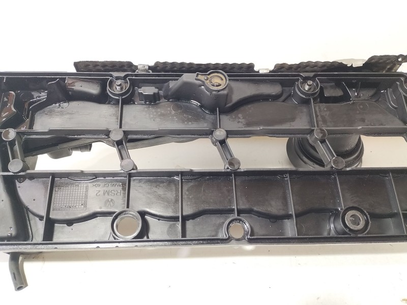 Recambio de tapa balancines para audi a3 sportback (8pa) 2.0 tdi 16v referencia OEM IAM 03L103469  