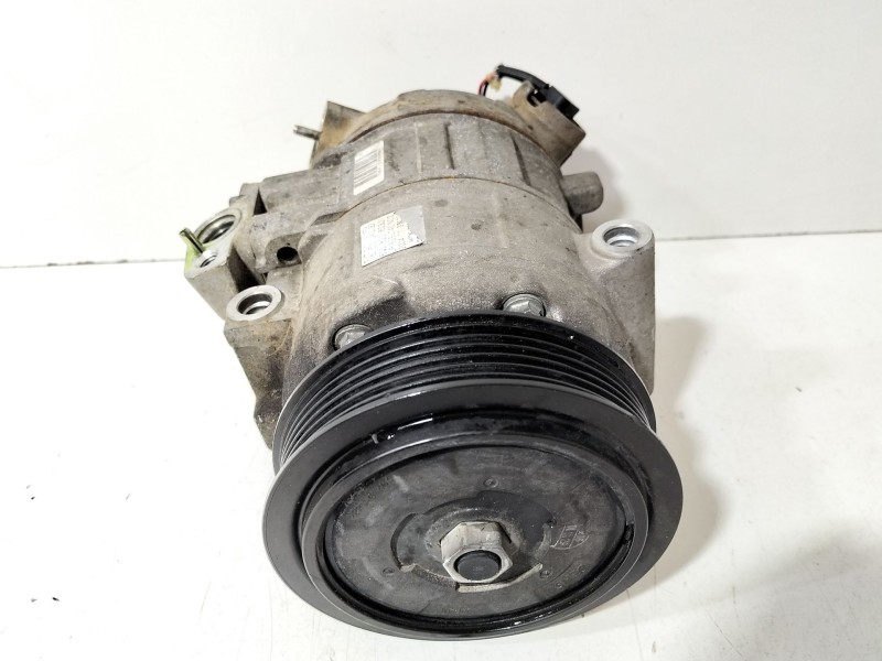 Recambio de compresor aire acondicionado para seat ibiza (6j5) reference referencia OEM IAM 6Q0820803J  