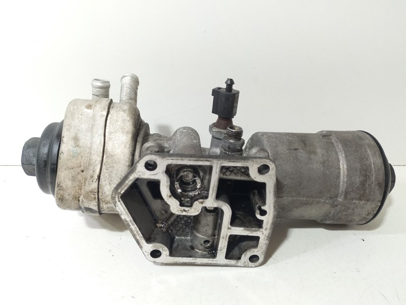 Recambio de soporte filtro aceite para seat ibiza iii (6l1) 1.4 tdi referencia OEM IAM 045115389H  