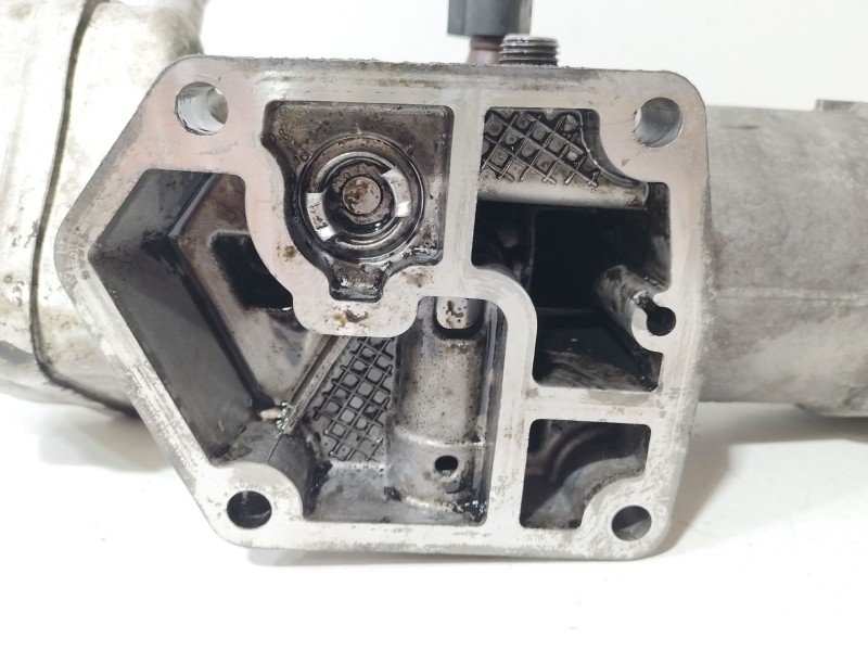 Recambio de soporte filtro aceite para seat ibiza iii (6l1) 1.4 tdi referencia OEM IAM 045115389H  