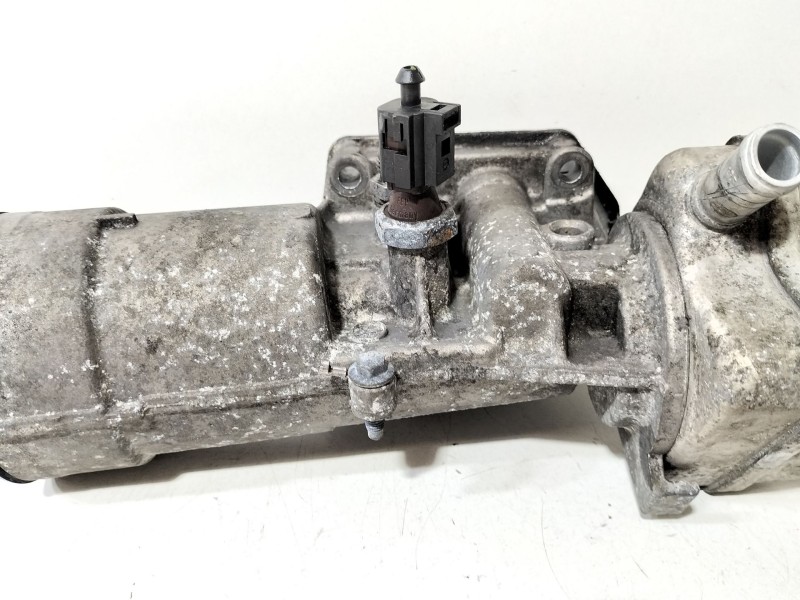 Recambio de soporte filtro aceite para seat ibiza iii (6l1) 1.4 tdi referencia OEM IAM 045115389H  