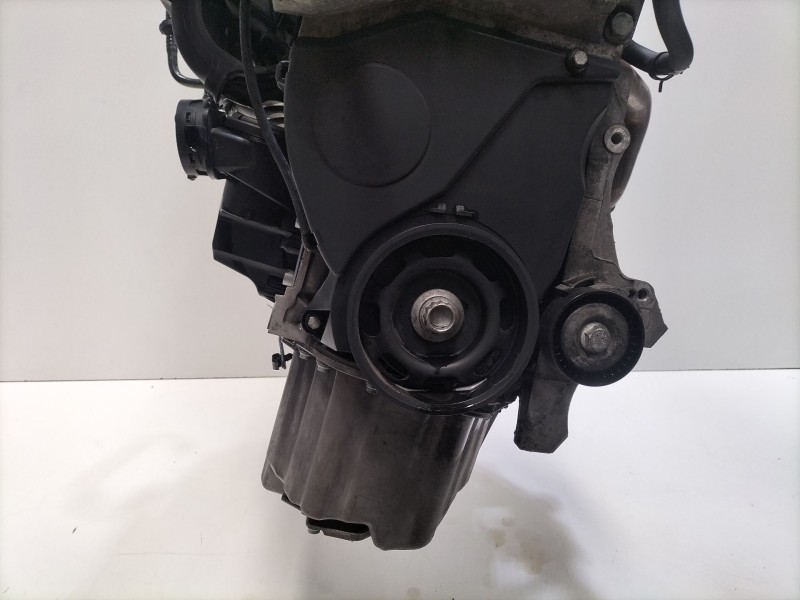 Recambio de motor completo para volkswagen polo iv (9n_, 9a_) 1.4 16v referencia OEM IAM BKY  