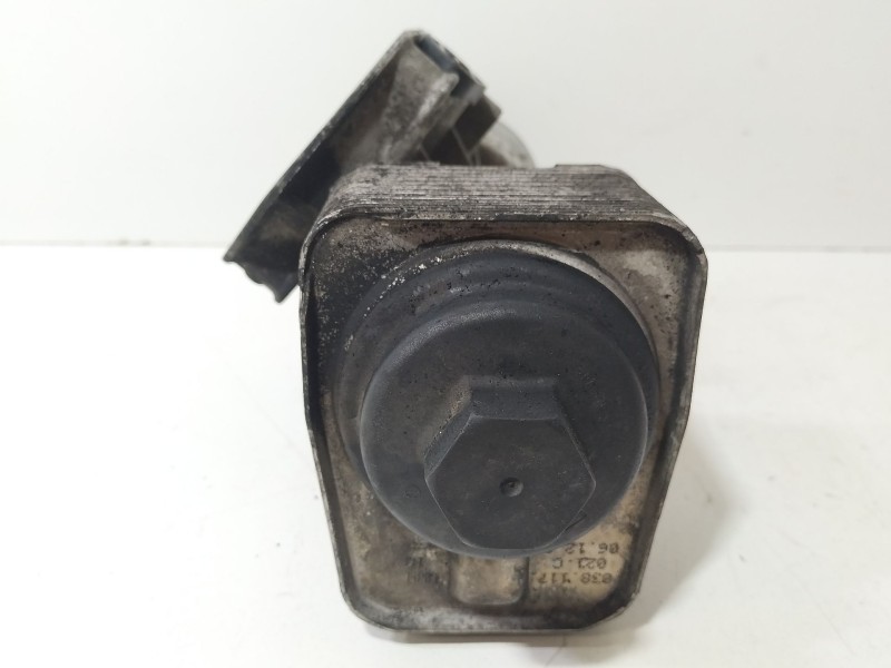 Recambio de soporte filtro aceite para audi a3 sportback (8pa) 2.0 tdi 16v referencia OEM IAM 045115389K  