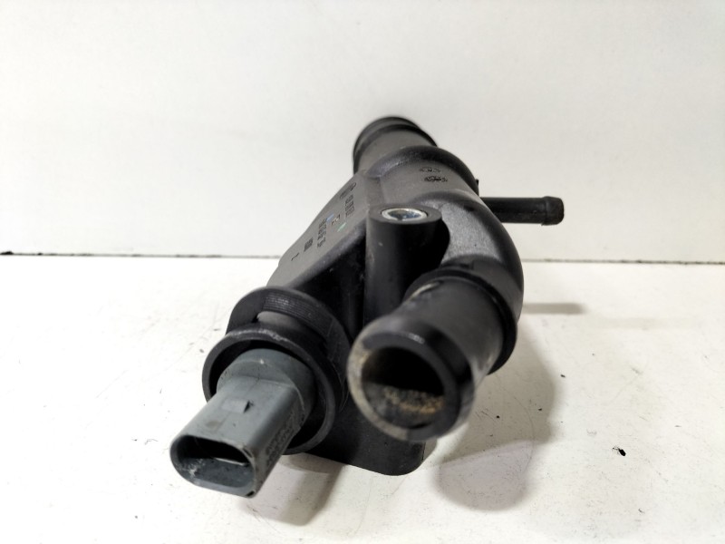 Recambio de tubo para audi a3 sportback (8pa) 2.0 tdi 16v referencia OEM IAM 03L121132  