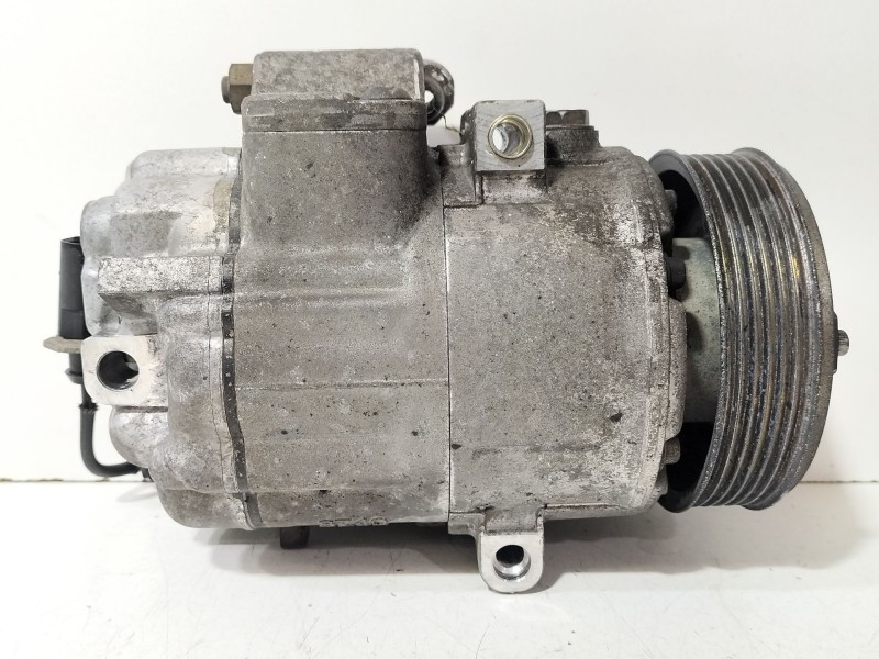 Recambio de compresor aire acondicionado para volkswagen polo iv (9n_, 9a_) 1.4 16v referencia OEM IAM 6Q0820803R  