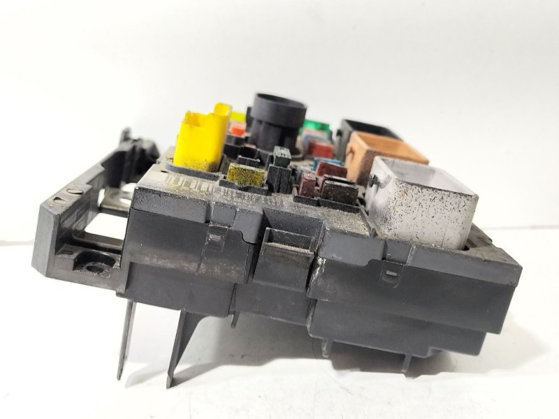 Recambio de caja reles / fusibles para citroën c4 picasso i monospace (ud_) 1.6 hdi 110 referencia OEM IAM 9675879480  