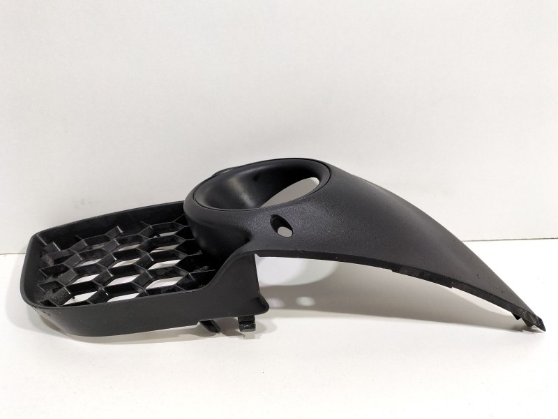 Recambio de moldura para mitsubishi lancer viii (cy_a, cz_a) 2.0 di-d (cy8a) referencia OEM IAM 8321AT23  