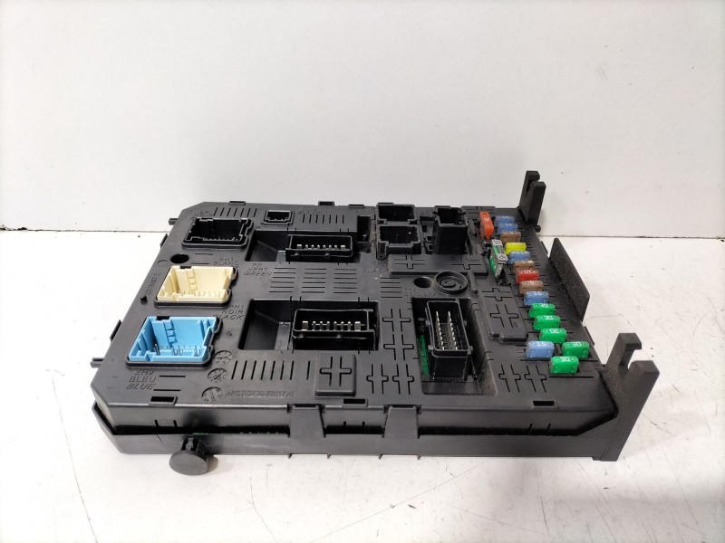 Recambio de centralita motor uce para peugeot 308 sw i (4e_, 4h_) 1.6 hdi referencia OEM IAM 9666681180  