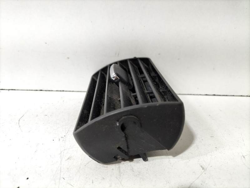 Recambio de rejilla aireadora para ford transit caja cerrada ´06 2.4 tdci cat referencia OEM IAM Ford Transit  