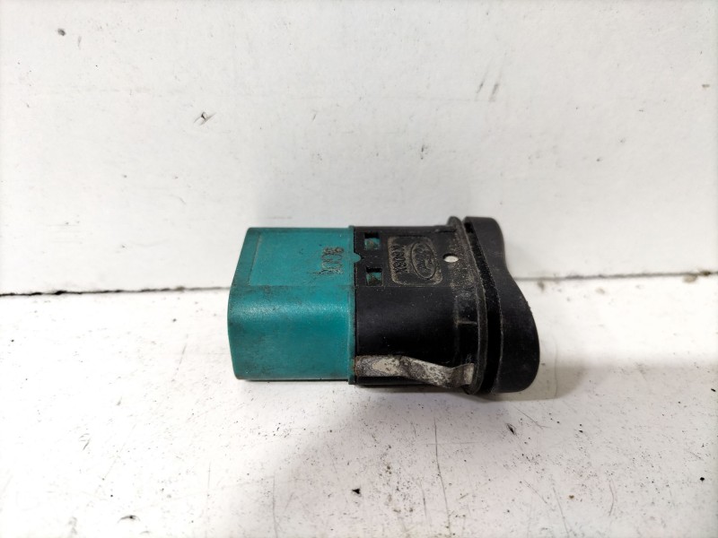 Recambio de mando elevalunas delantero derecho para ford transit caja cerrada ´06 2.4 tdci cat referencia OEM IAM 5C1T14529AA  
