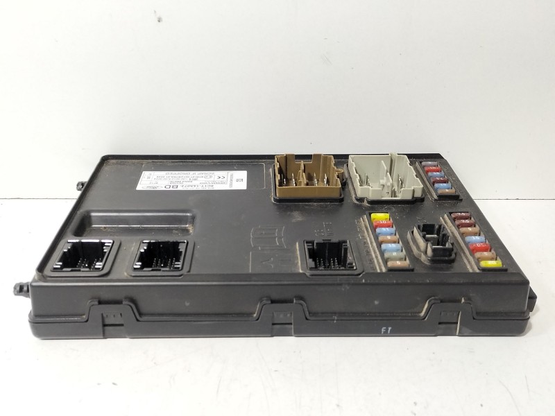 Recambio de caja reles / fusibles para ford transit caja cerrada ´06 2.4 tdci cat referencia OEM IAM 8C1T14A073  