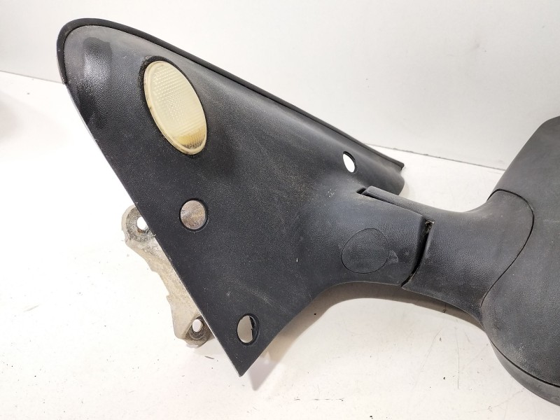 Recambio de retrovisor izquierdo para ford transit caja cerrada ´06 2.4 tdci cat referencia OEM IAM 202211  