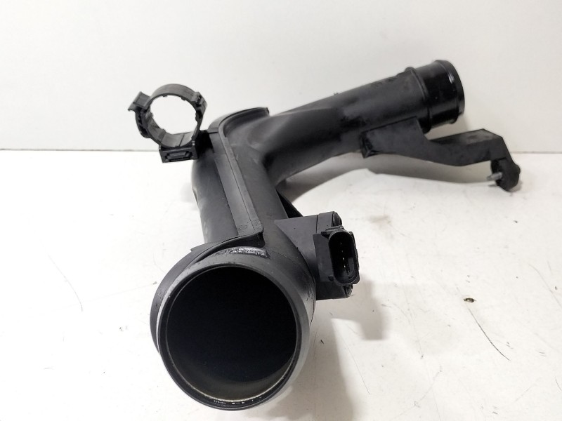 Recambio de tubo para volkswagen golf vi (5k1) 2.0 tdi referencia OEM IAM 5N0145770A  