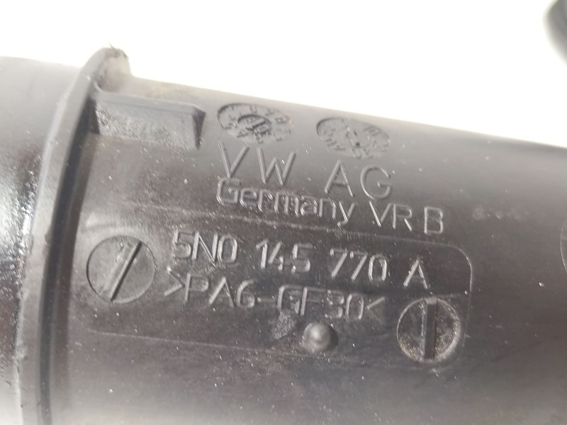 Recambio de tubo para volkswagen golf vi (5k1) 2.0 tdi referencia OEM IAM 5N0145770A  