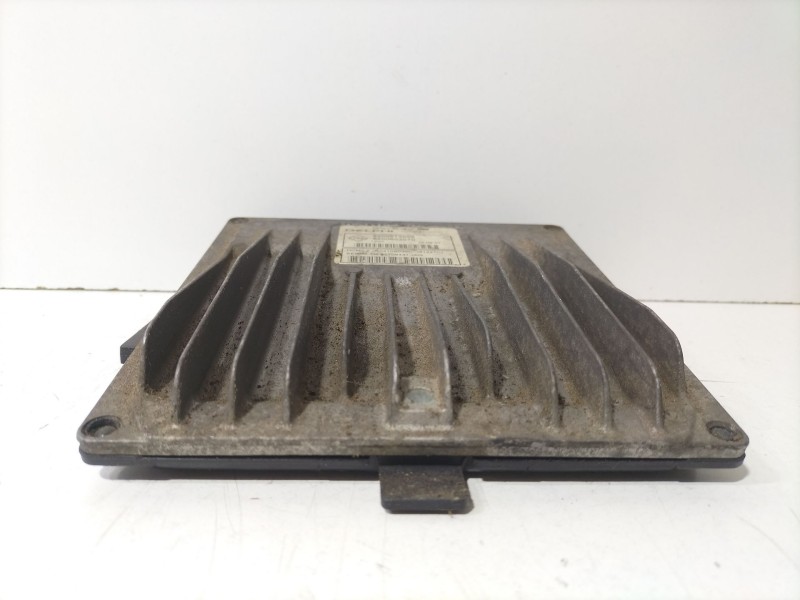Recambio de centralita motor uce para dacia logan (ls_) 1.5 dci (ls0k) referencia OEM IAM 8200513058  