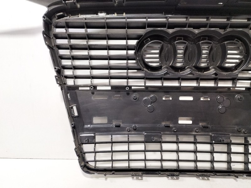 Recambio de rejilla delantera para audi a3 (8p) 2.0 tdi referencia OEM IAM 8P4853651A  