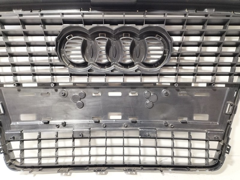Recambio de rejilla delantera para audi a3 (8p) 2.0 tdi referencia OEM IAM 8P4853651A  