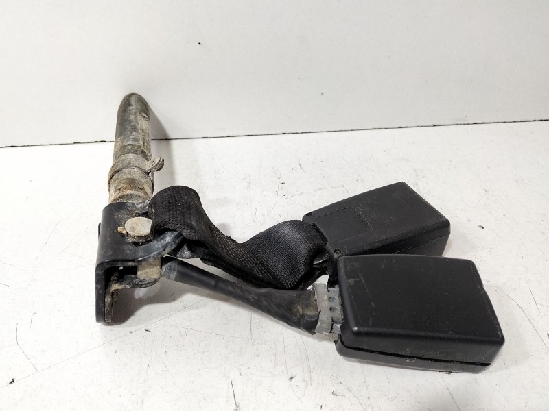 Recambio de anclaje cinturon trasero izquierdo para mercedes-benz clase b sports tourer (w245) b 180 cdi (245.207) referencia OE