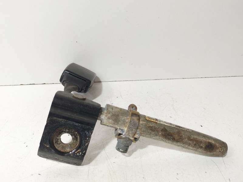 Recambio de anclaje cinturon trasero derecho para mercedes-benz clase b sports tourer (w245) b 180 cdi (245.207) referencia OEM 