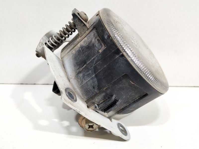 Recambio de faro antiniebla izquierdo para mitsubishi lancer viii (cy_a, cz_a) 2.0 di-d (cy8a) referencia OEM IAM MR957361  