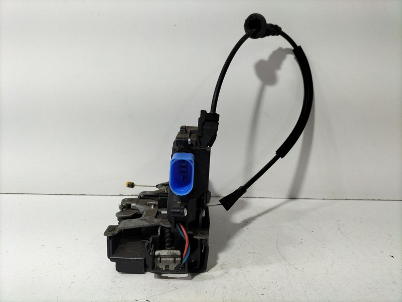Recambio de cerradura puerta trasera derecha para skoda octavia ii (1z3) 1.9 tdi referencia OEM IAM 7L0839016D  
