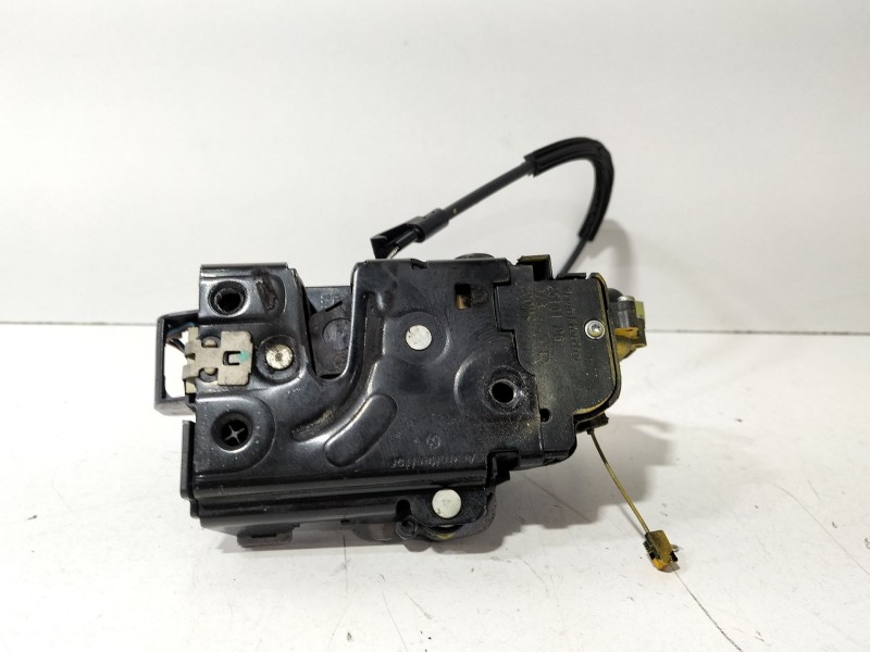 Recambio de cerradura puerta trasera derecha para skoda octavia ii (1z3) 1.9 tdi referencia OEM IAM 7L0839016D  