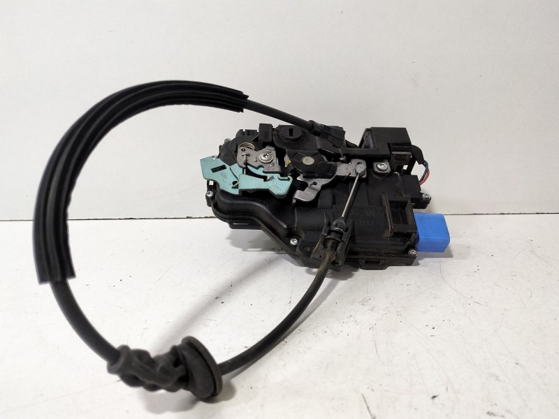 Recambio de cerradura puerta trasera derecha para skoda octavia ii (1z3) 1.9 tdi referencia OEM IAM 7L0839016D  