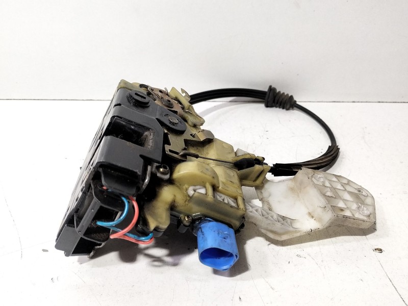 Recambio de cerradura puerta trasera izquierda para seat leon (1m1) 1.9 tdi referencia OEM IAM 3B4839015AL  