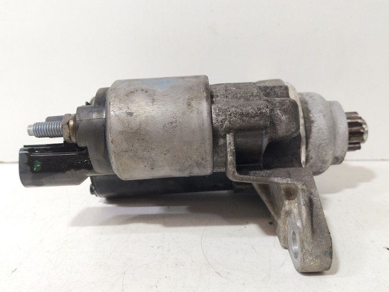 Recambio de motor arranque para volkswagen polo iv (9n_, 9a_) 1.4 16v referencia OEM IAM 02T911023R  