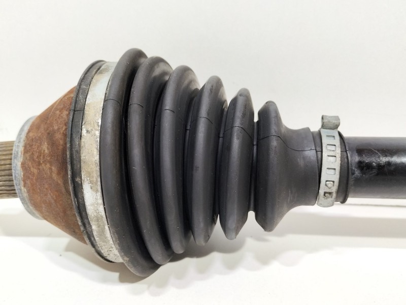 Recambio de transmision delantera izquierda para volkswagen polo iv (9n_, 9a_) 1.4 16v referencia OEM IAM 6Q0407271AT  
