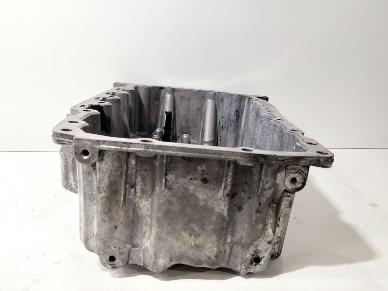 Recambio de carter para audi a3 sportback (8pa) 2.0 tdi 16v referencia OEM IAM 03G103601H  
