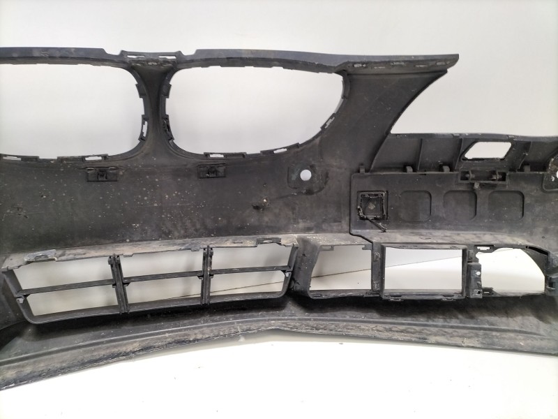 Recambio de paragolpes delantero para bmw serie 5 berlina (e60) 520d referencia OEM IAM 51117033694  