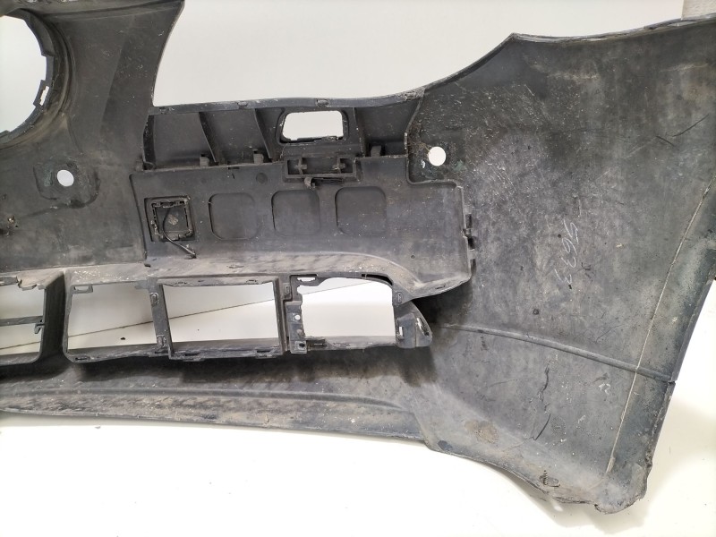 Recambio de paragolpes delantero para bmw serie 5 berlina (e60) 520d referencia OEM IAM 51117033694  