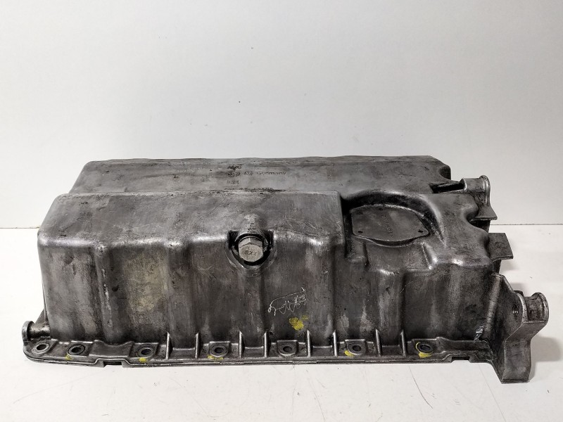Recambio de carter para seat leon (1p1) 1.9 tdi referencia OEM IAM 038103603AG  