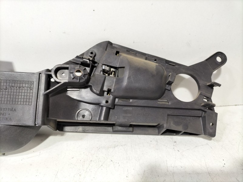 Recambio de maneta interior delantera derecha para seat ibiza ii (6k1) 1.9 sdi referencia OEM IAM 6K0837114  