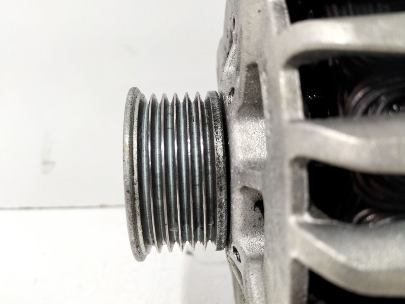 Recambio de alternador para peugeot 308 sw i (4e_, 4h_) 1.6 hdi referencia OEM IAM Peugeot 308  