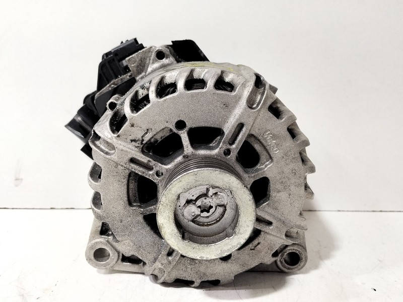 Recambio de alternador para peugeot 308 sw i (4e_, 4h_) 1.6 hdi referencia OEM IAM Peugeot 308  