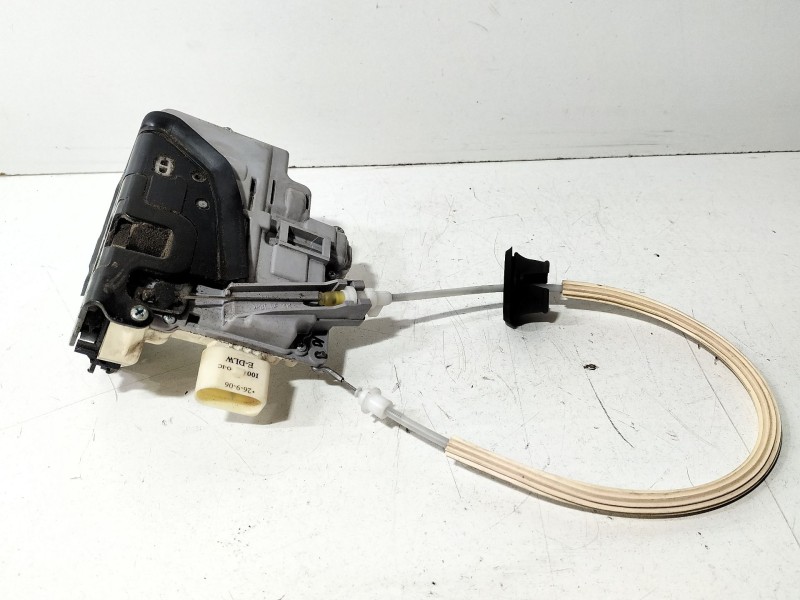 Recambio de cerradura puerta delantera izquierda para audi a3 (8p) 1.8 tfsi limited edition referencia OEM IAM 4F1837015  